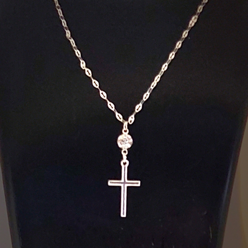 NWT- Silver Cross necklace